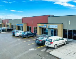 large warehouse and showroom/office space for lease in SouthEast Calgary. Eastlake Business Park. Telsec