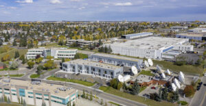 Manning Heights Bay for Lease