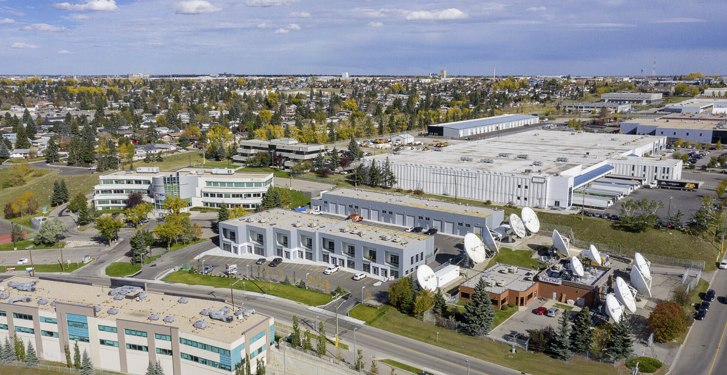 Manning Heights Bay for Lease